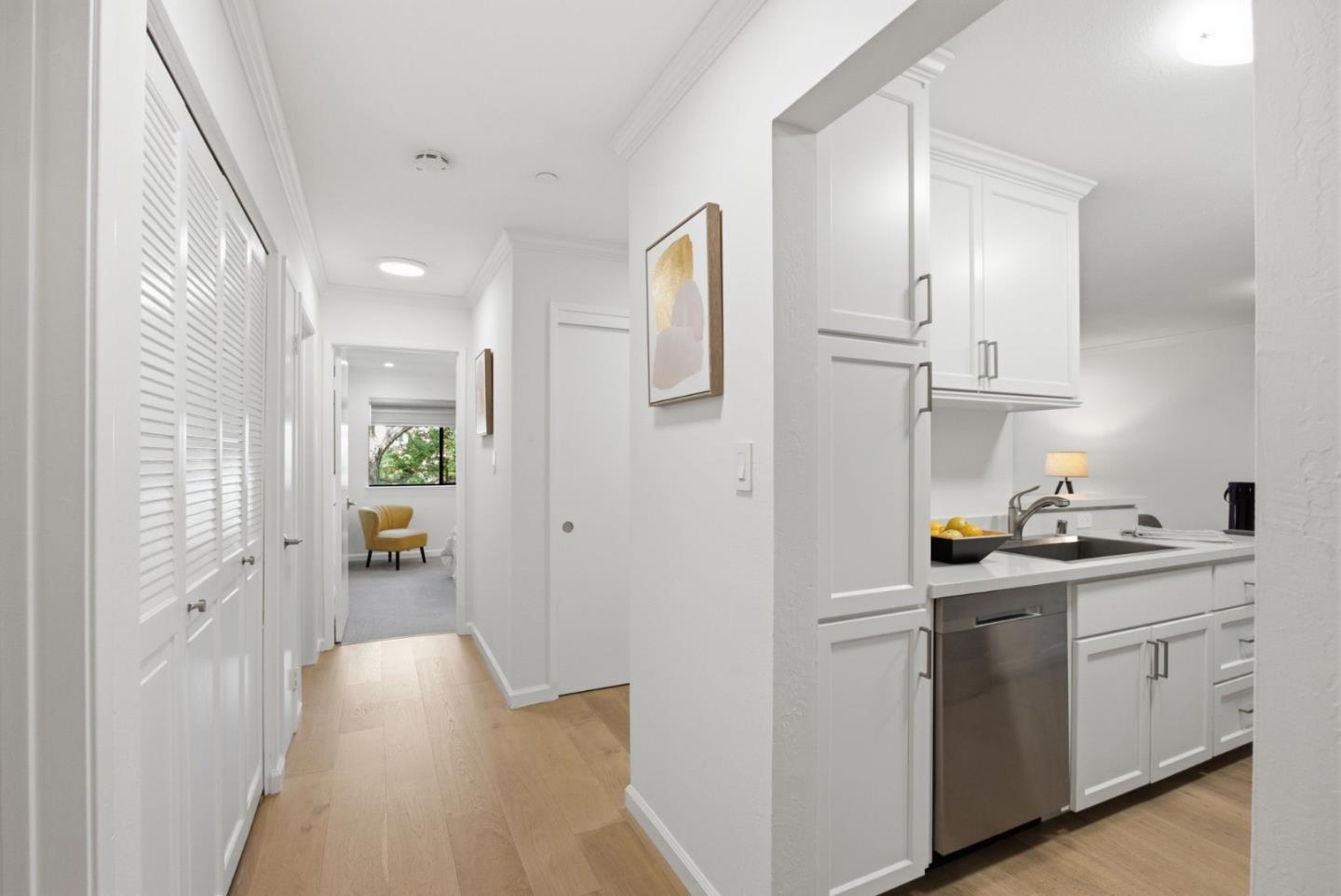226 W Edith Avenue #33 — photo