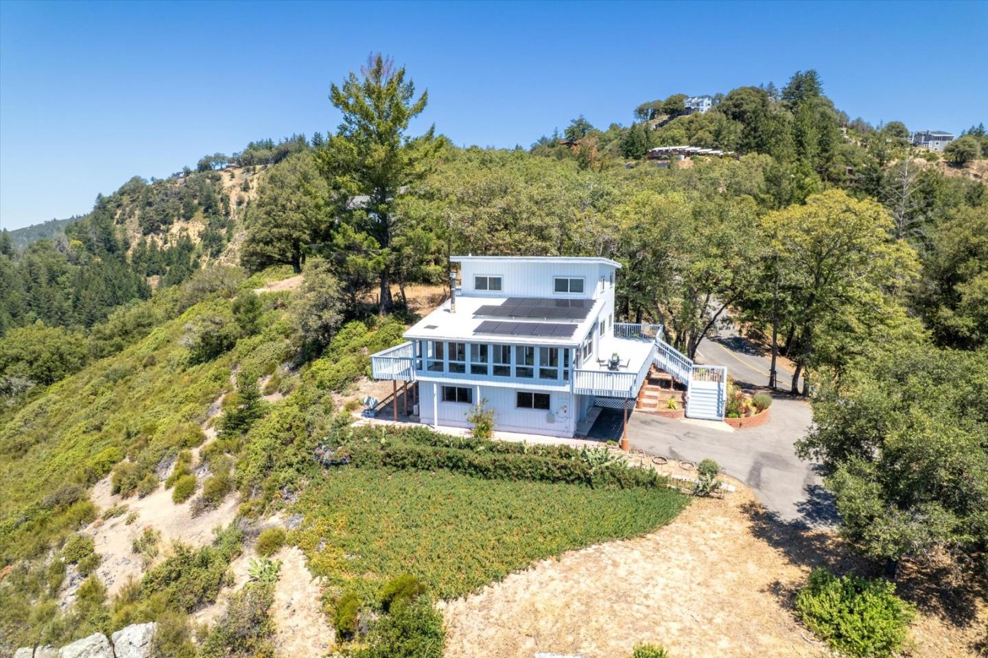 18568 Favre Ridge Road, Los Gatos, CA 95033