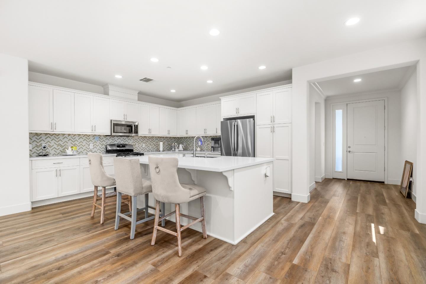 1151 Garcia Glen — photo