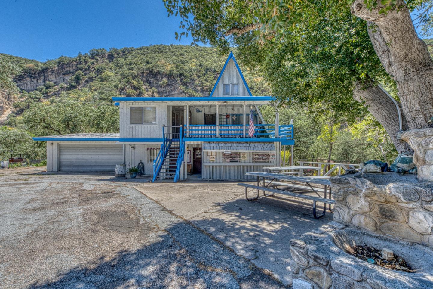 45470 Carmel Valley Road — photo