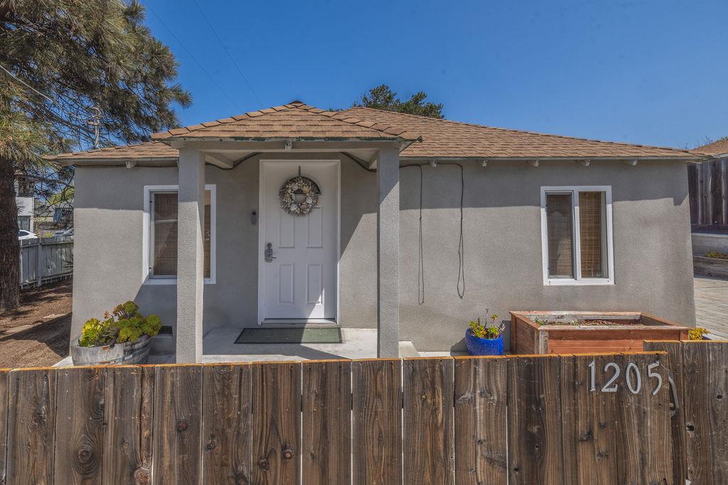 1205 Trinity Avenue, Seaside, CA 93955 — photo 2