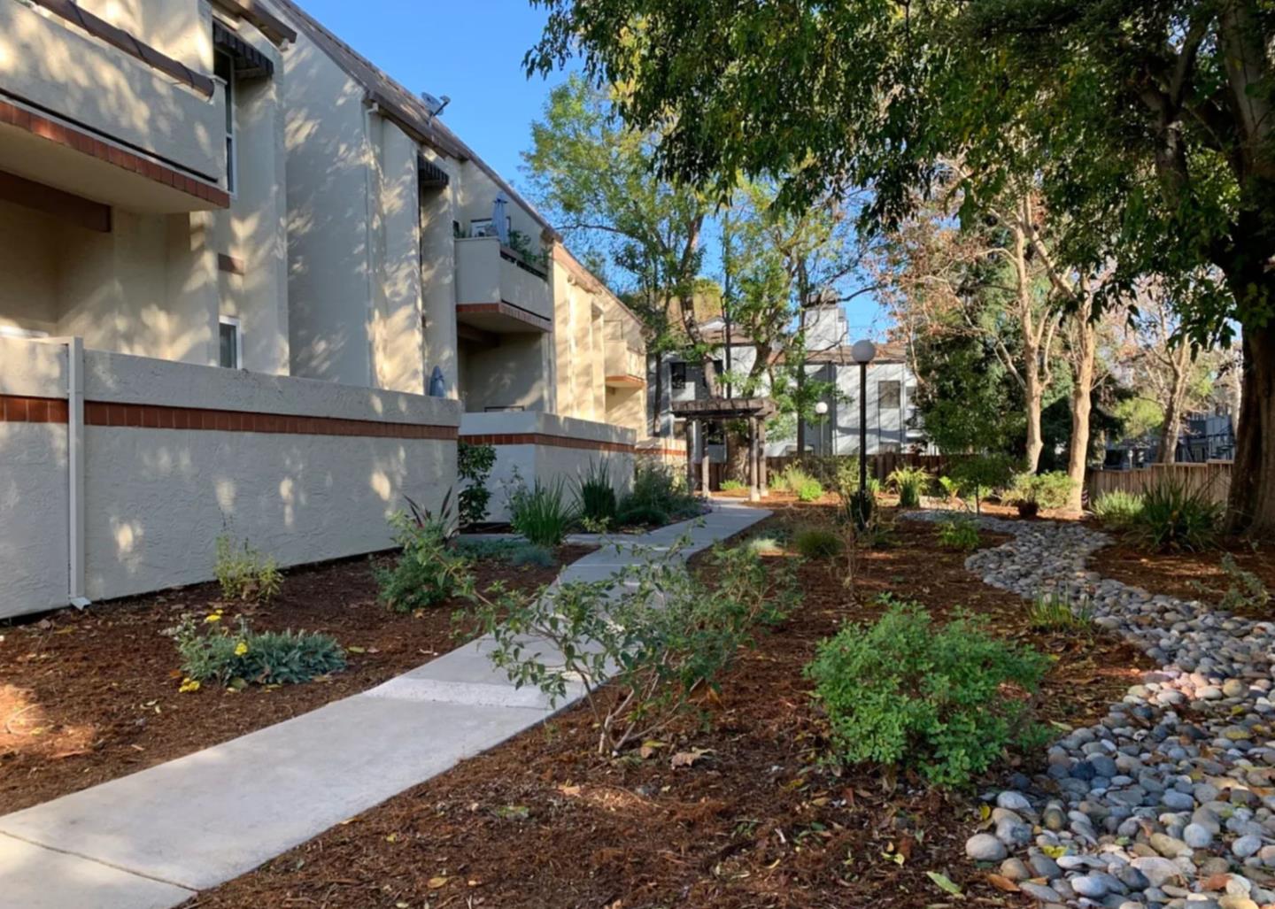 1672 Branham Park Place — photo