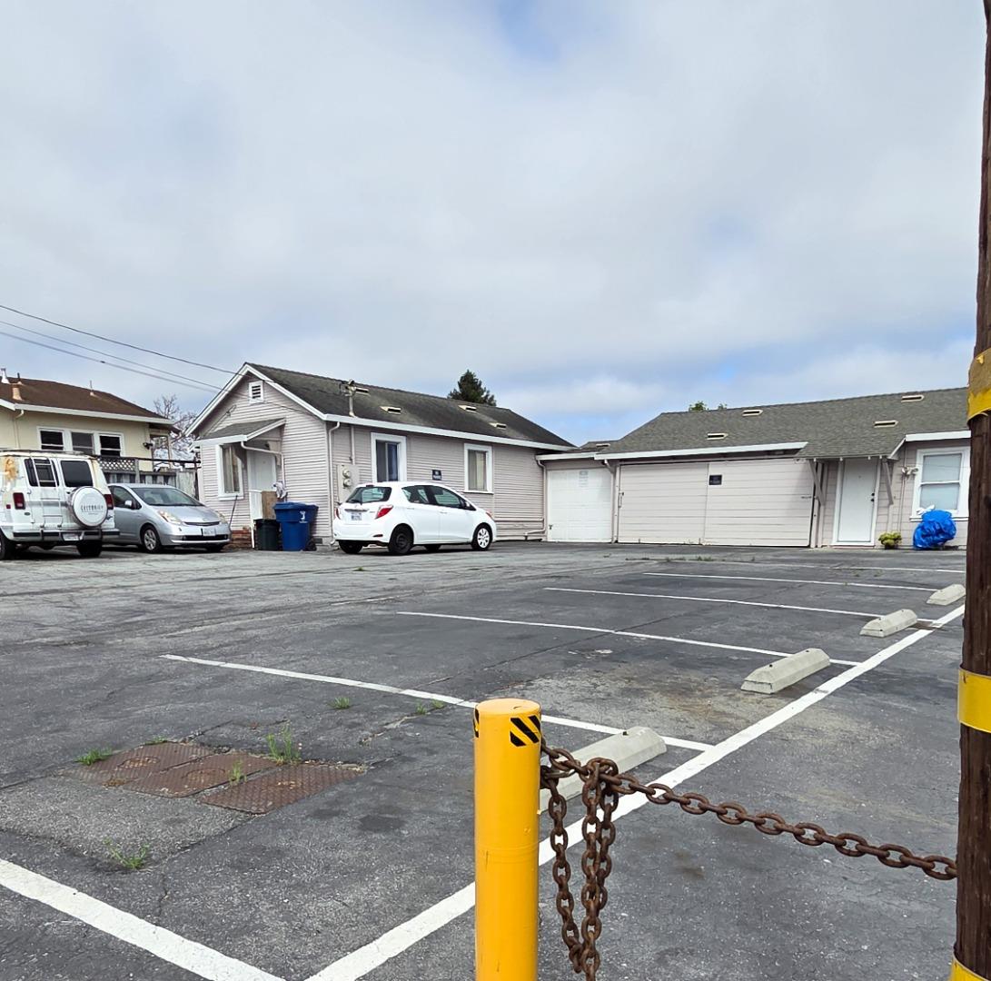 4 Roache Road, Freedom, CA 95019 — photo 2
