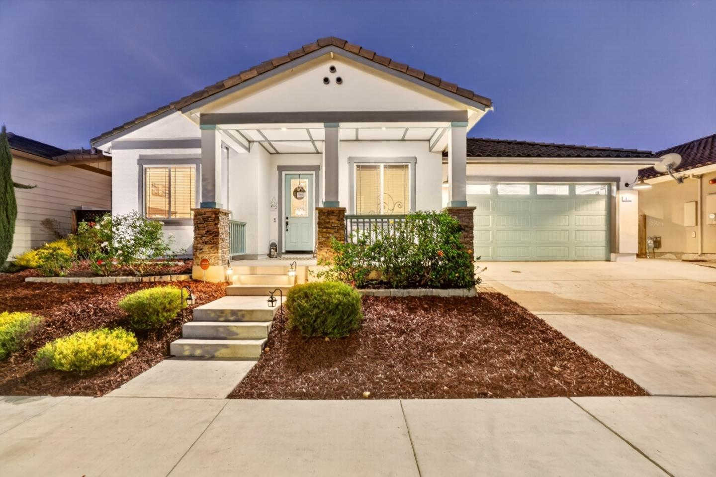 911 Trinity Drive — photo