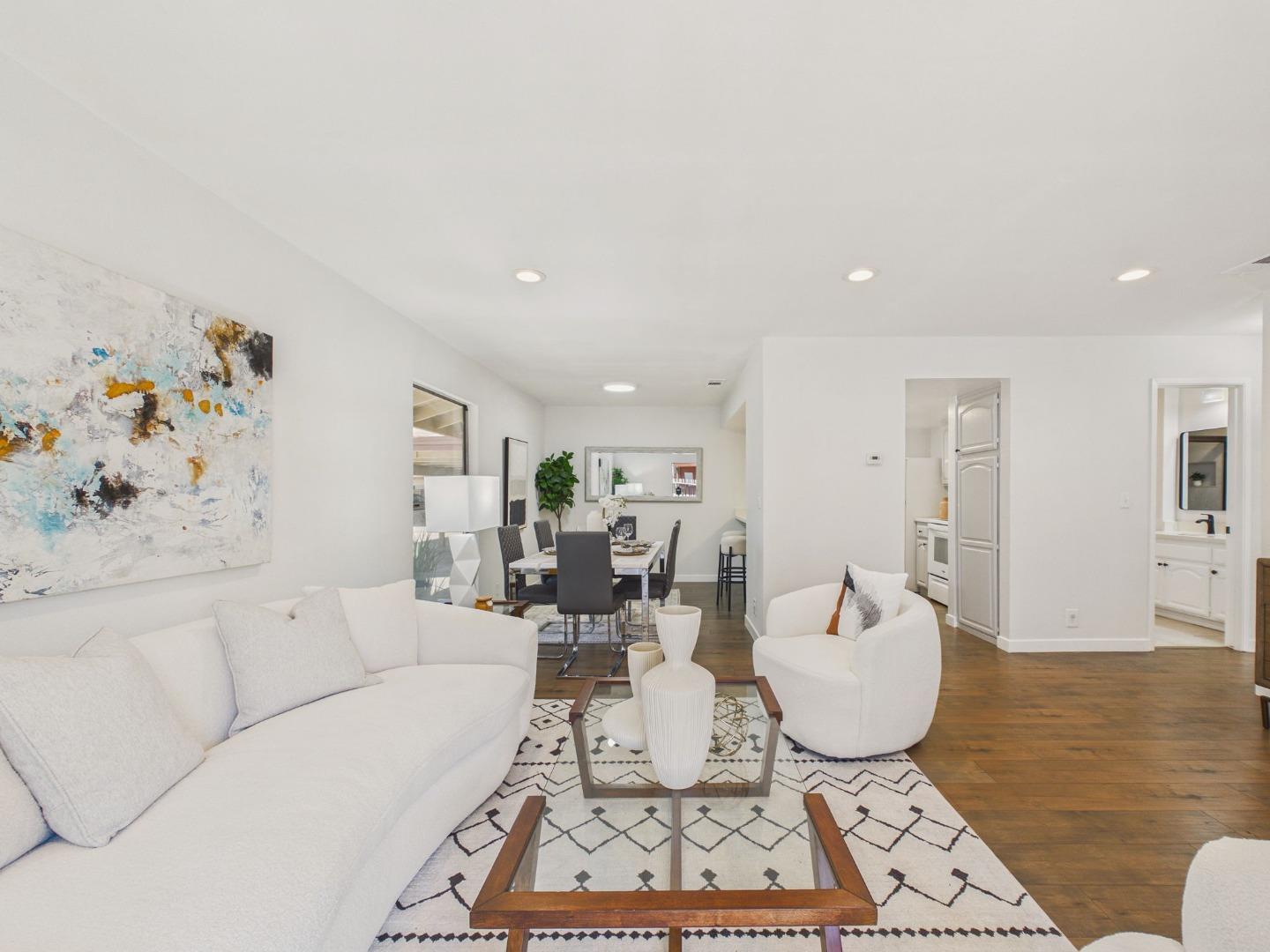 215 Red Oak Drive #G — photo