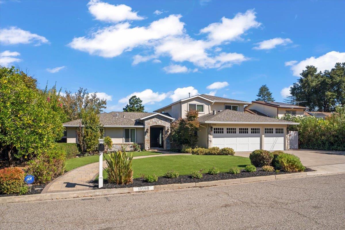 13560 Howen Drive — photo
