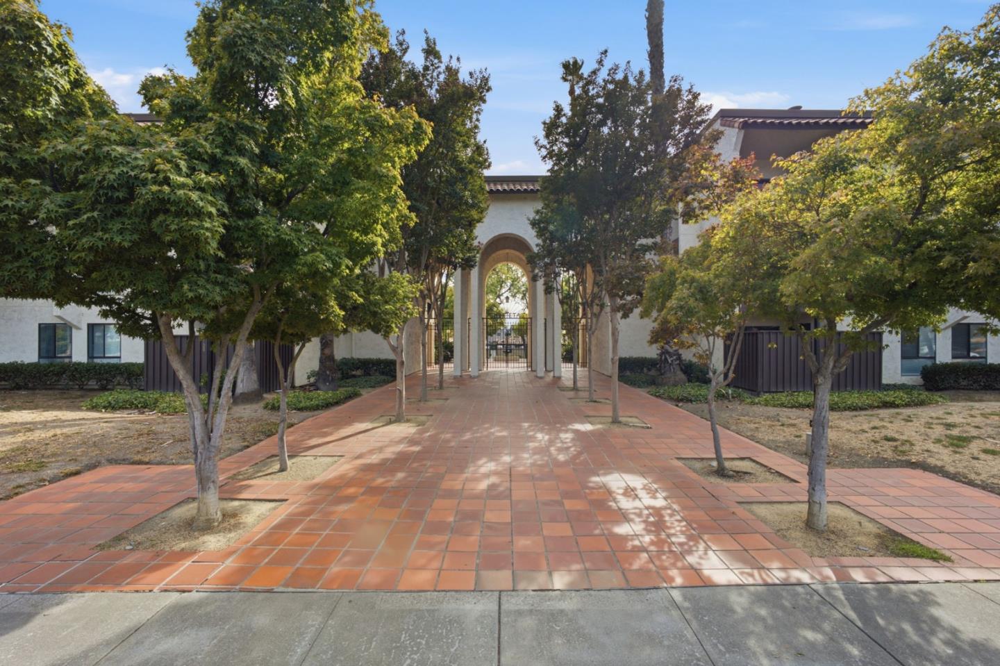 39975 Cedar Boulevard #130 — photo