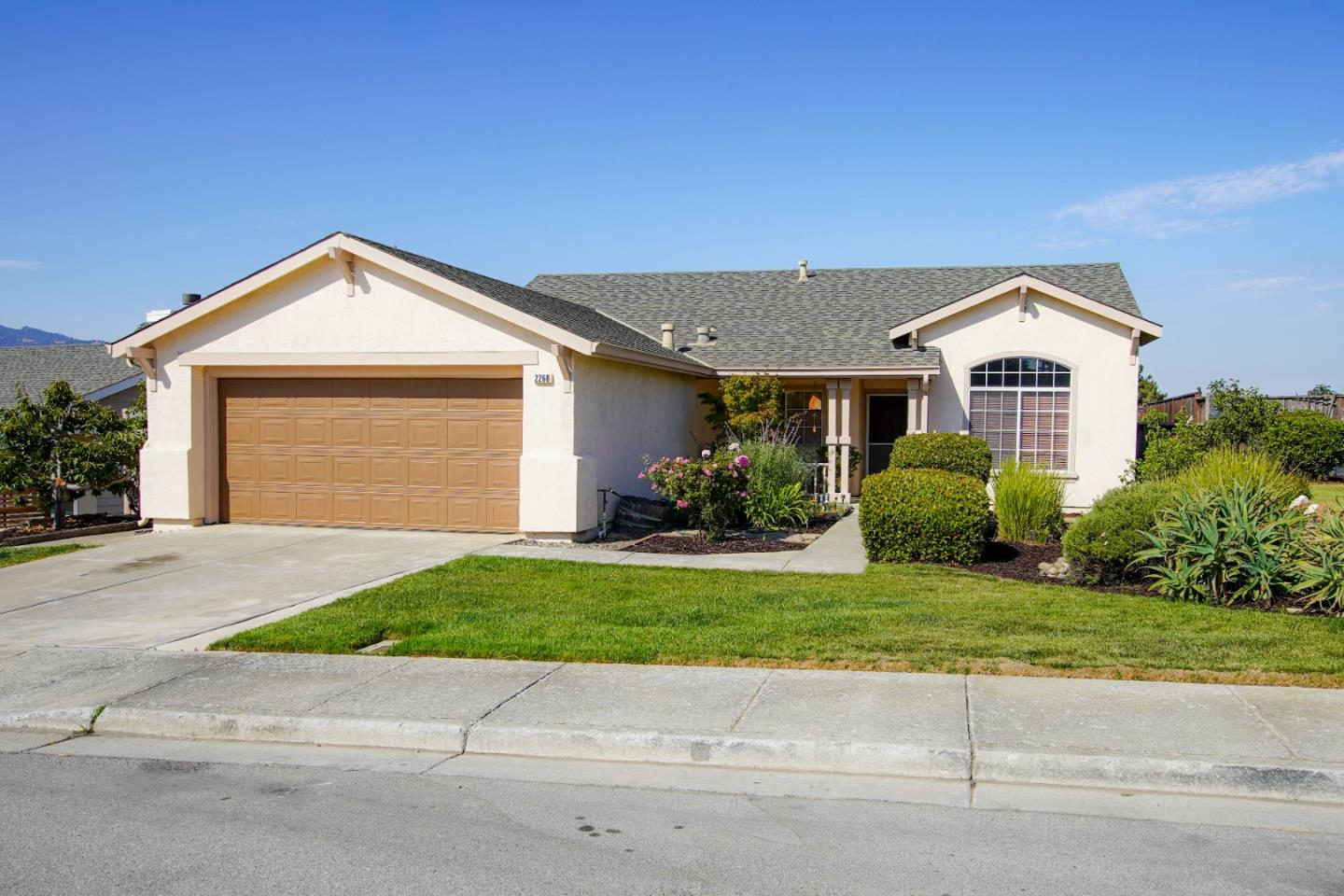 2260 Preston Court — photo