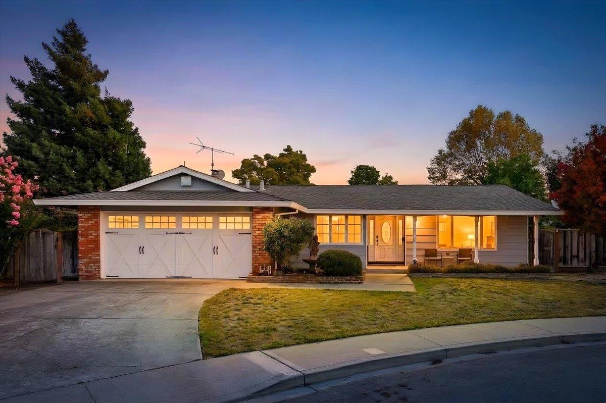 7468 Muirwood Court — photo