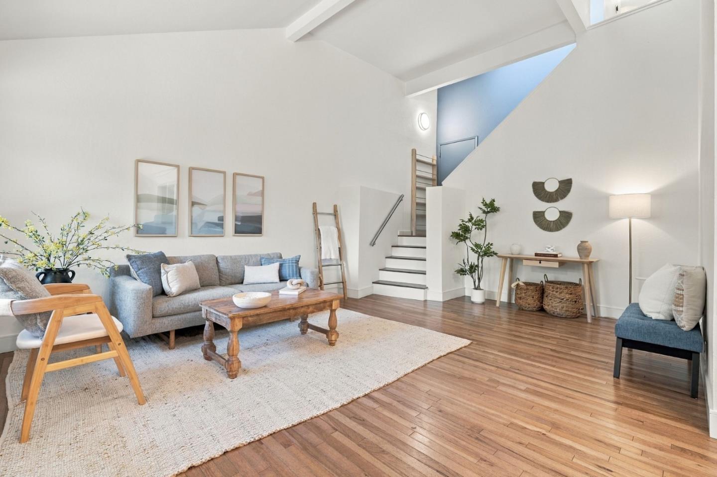 2907 Crocker Court — photo