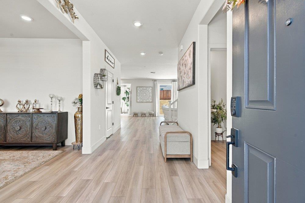 Home in Hollister, CA 95023 — photo 3