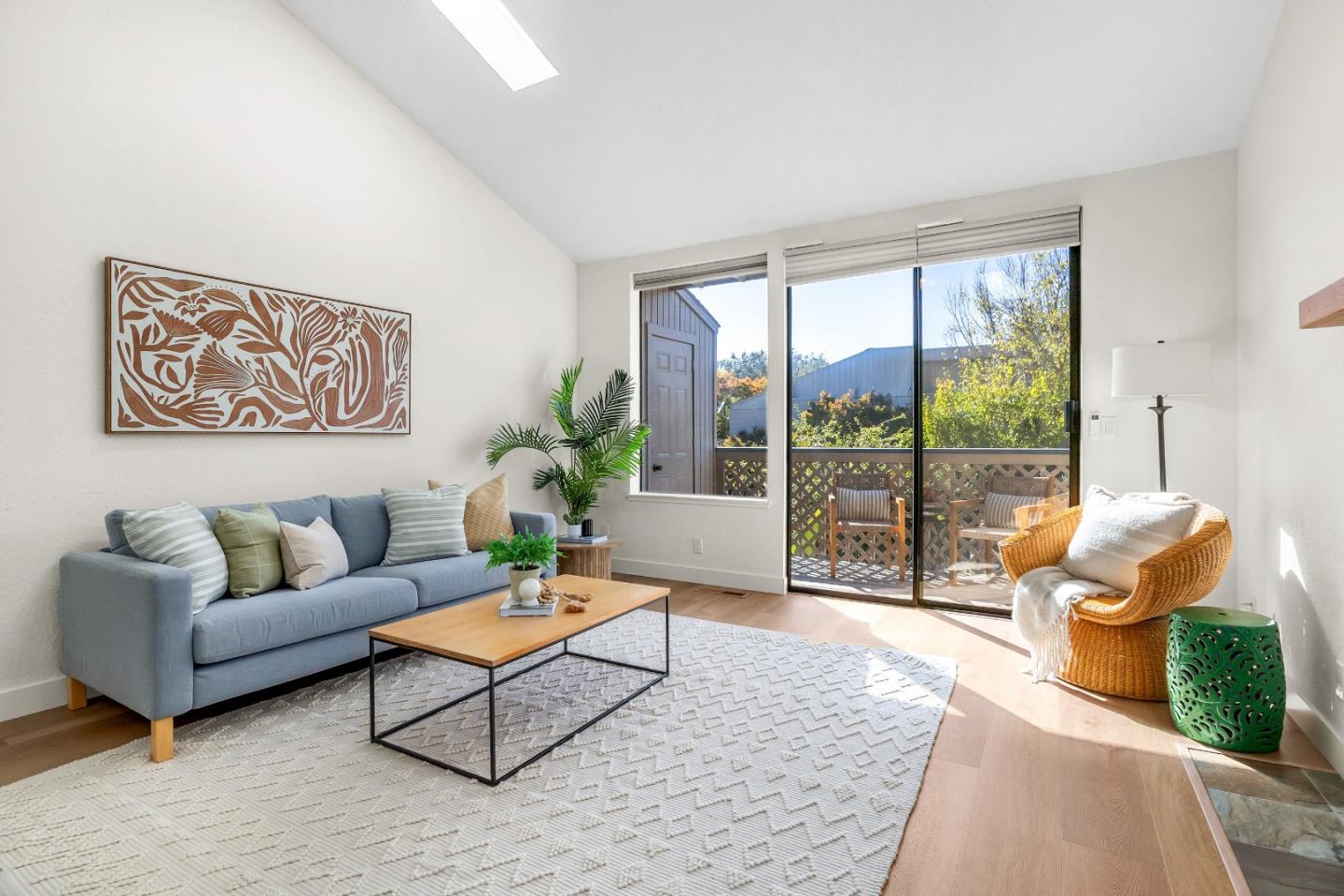 1519 Hidden Terrace Court — photo