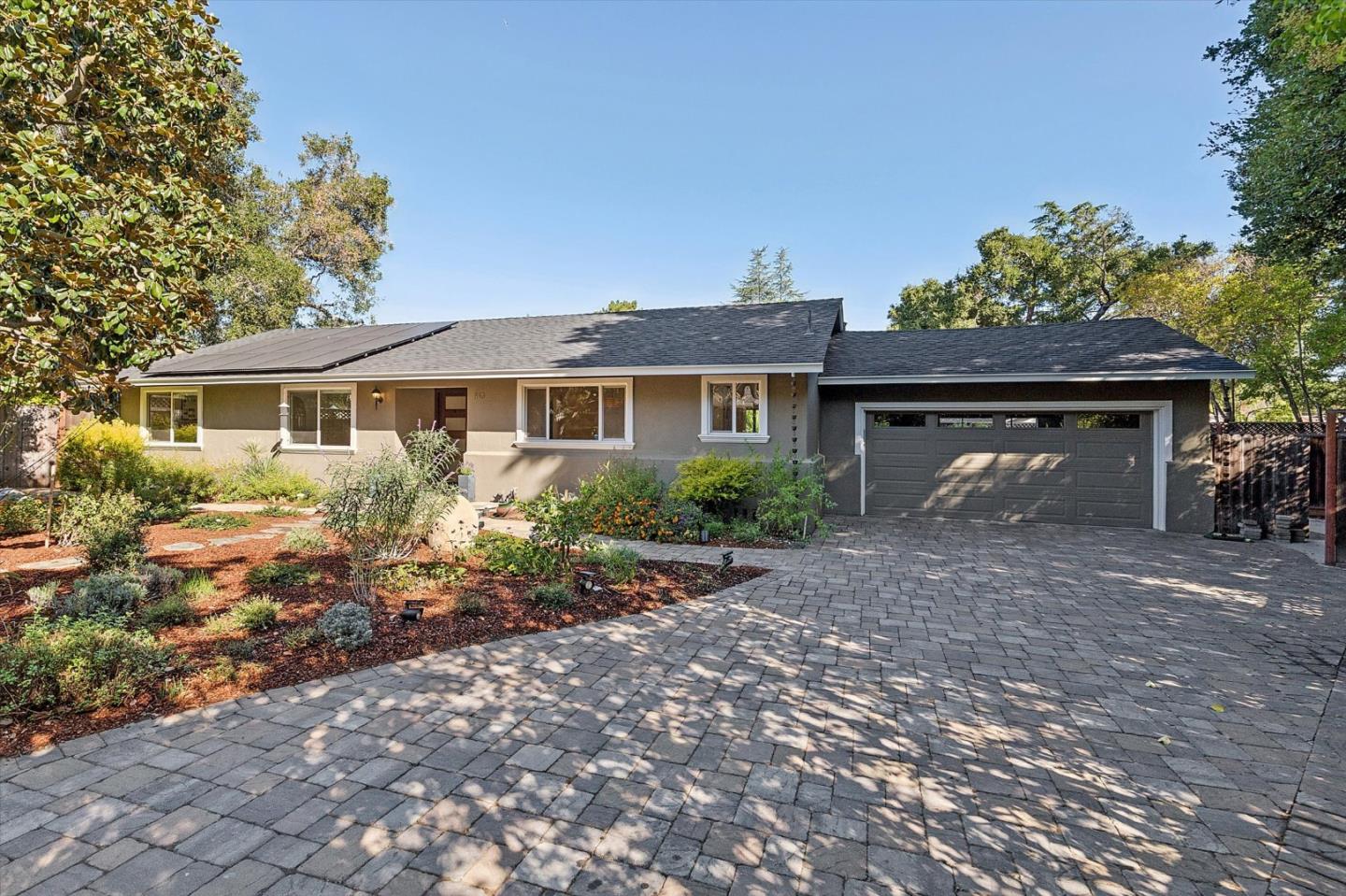 543 Shirlynn Court — photo