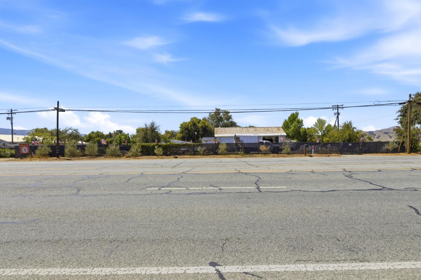 10095 Monterey Road — photo