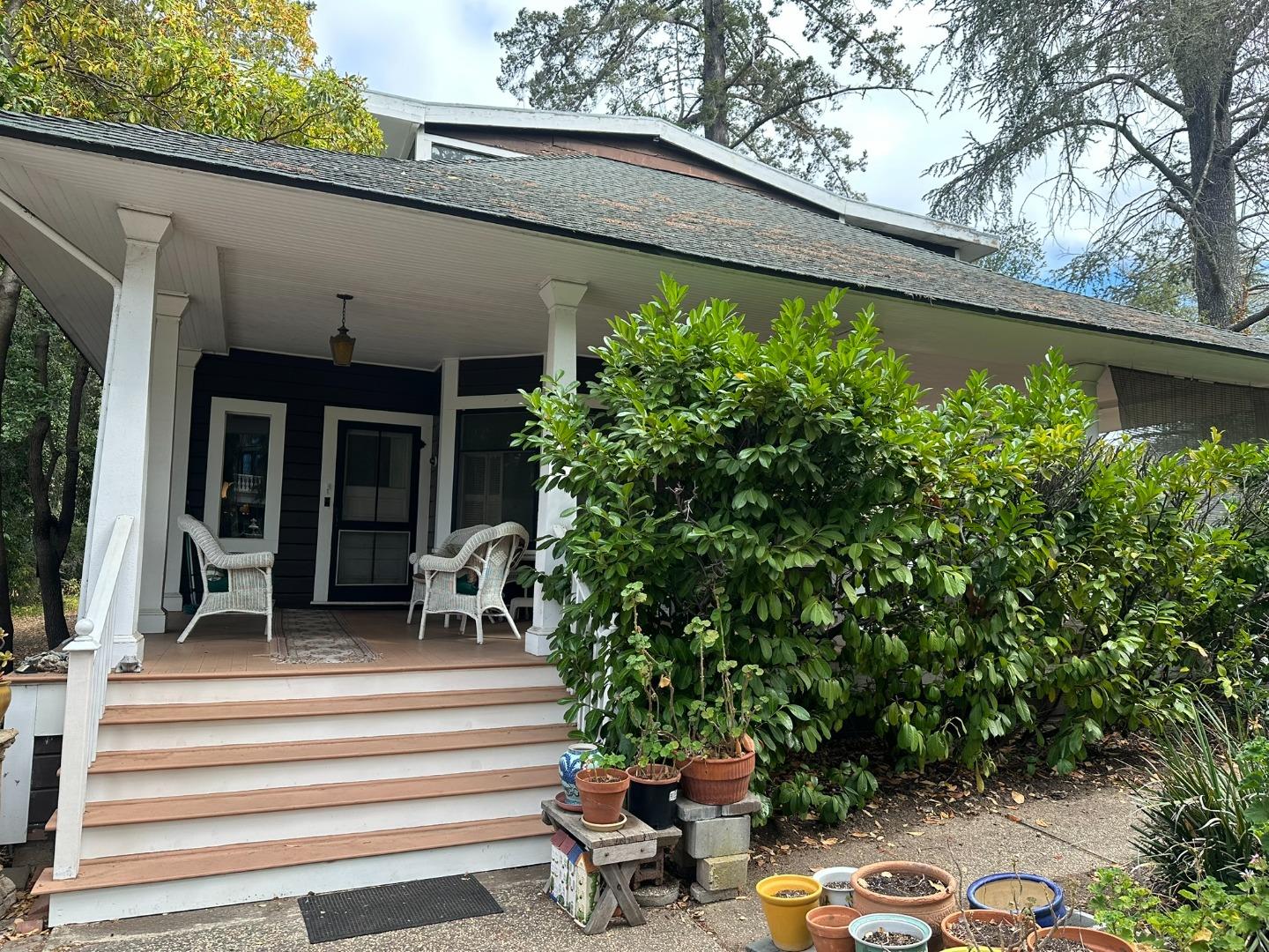 15550 Glen Una Drive — photo