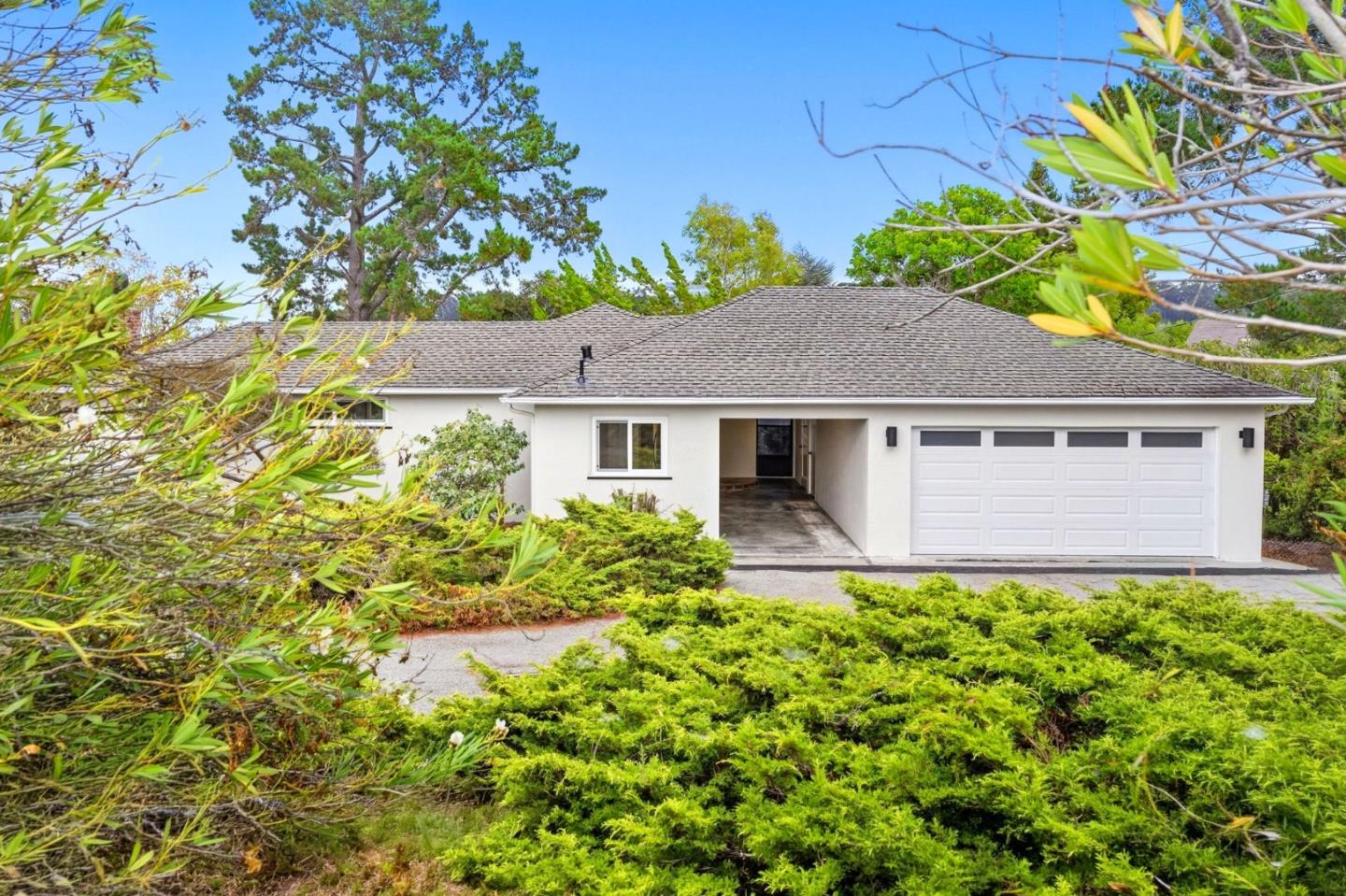 1061 Parrott Drive — photo