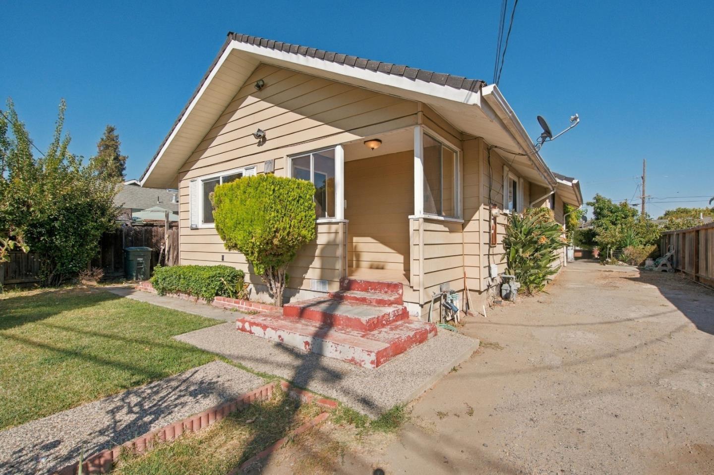 71 Rustic Street — photo