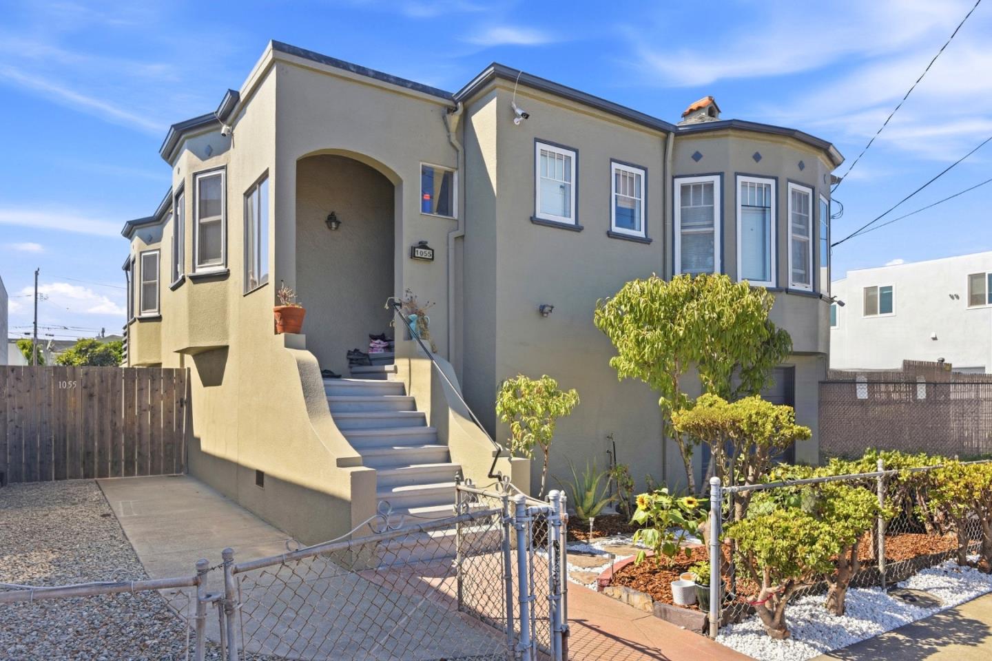 1055 San Mateo Avenue — photo