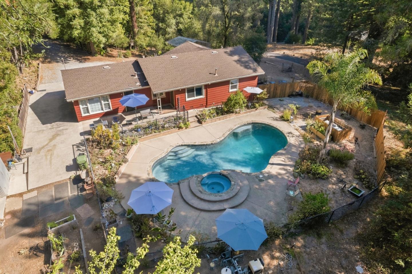 175 Buzzard Lagoon Road — photo
