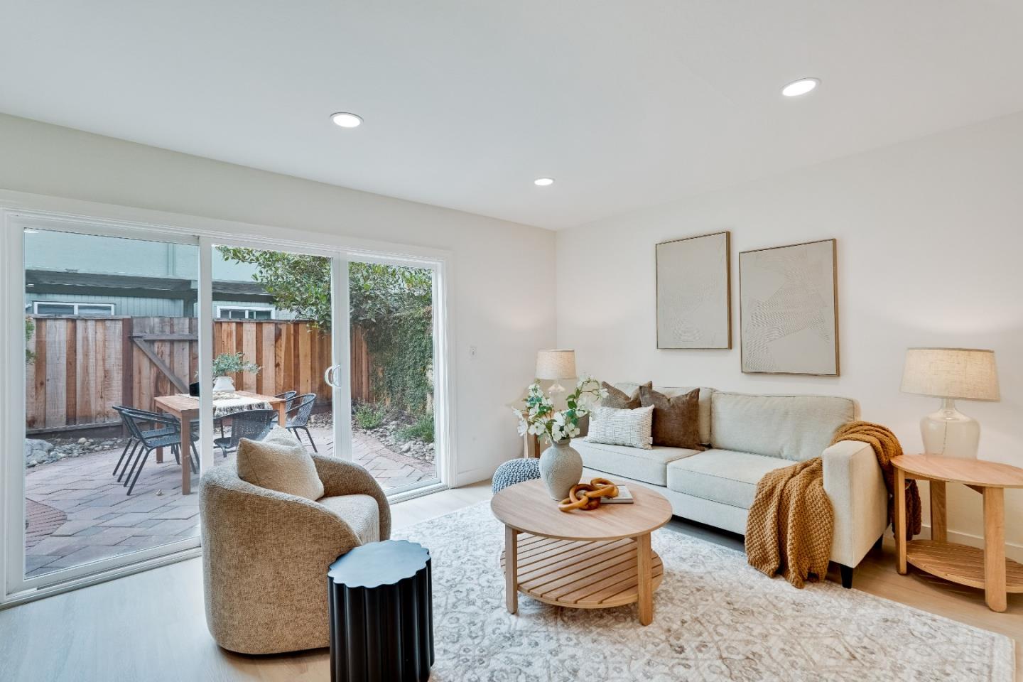 2047 Montecito Avenue #7 — photo