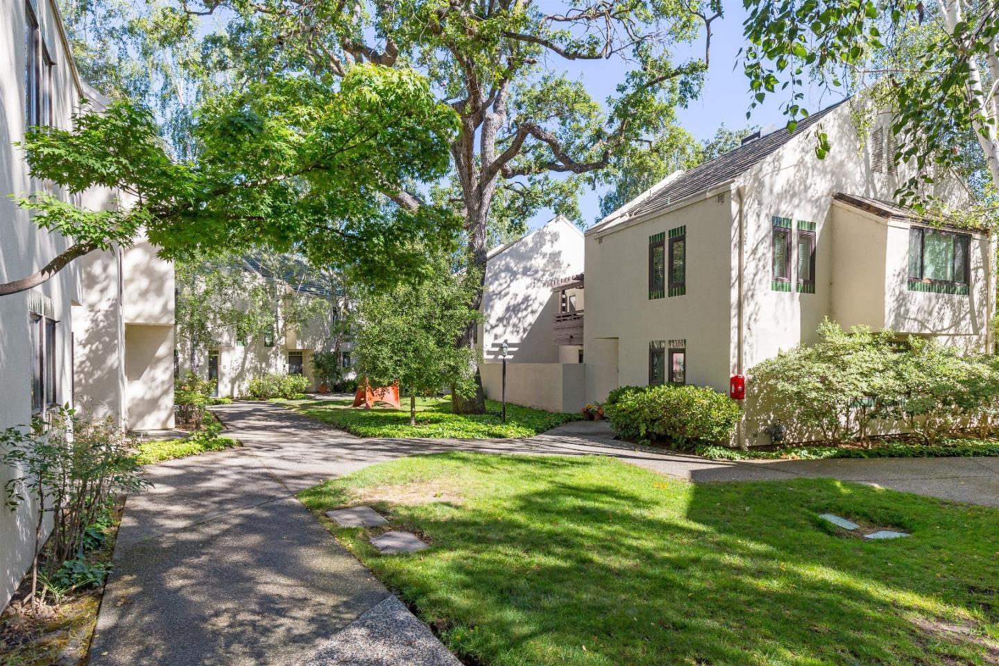 181 Centre #11, Mountain View, CA 94041 — photo 2