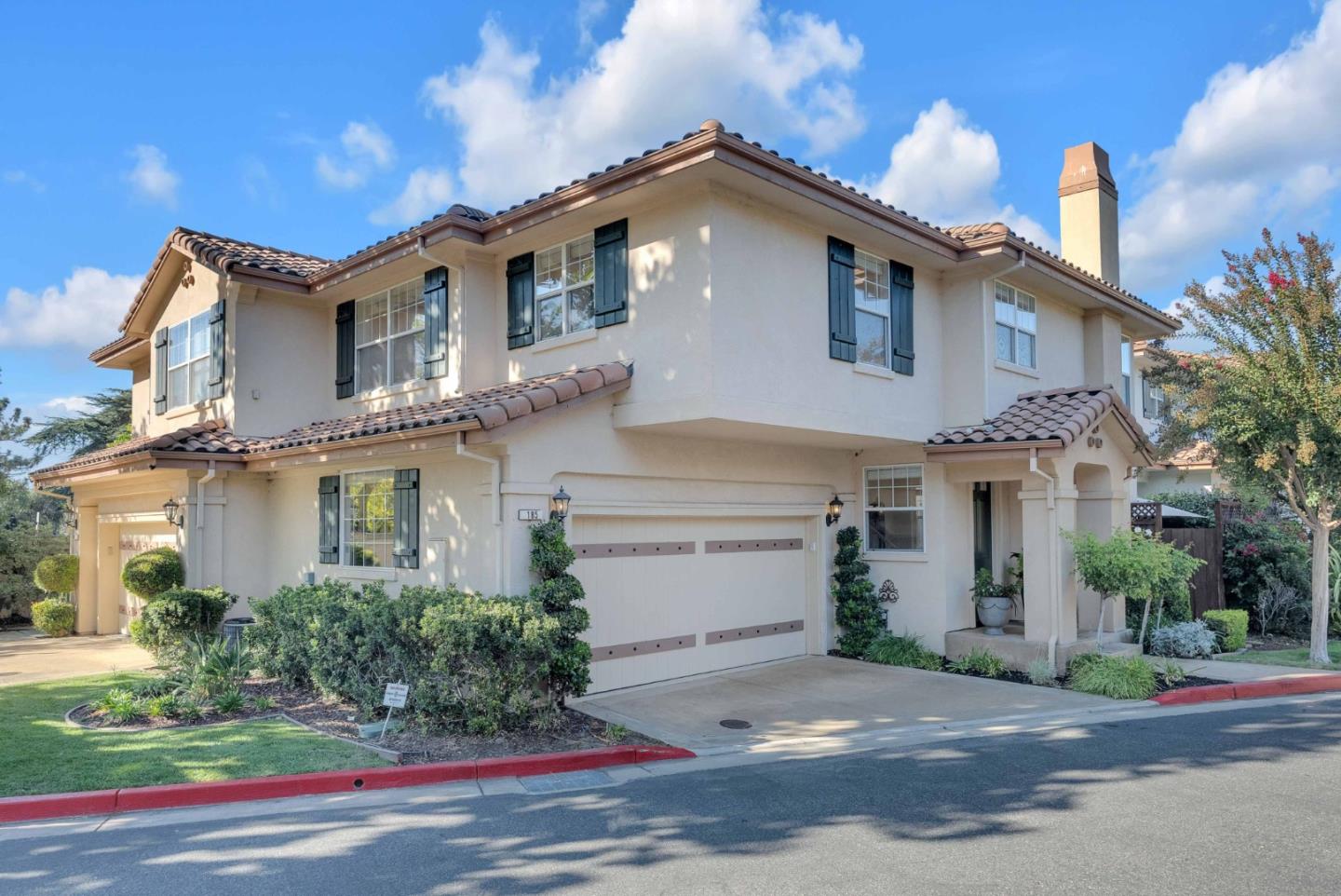 185 Terreno De Flores Circle — photo