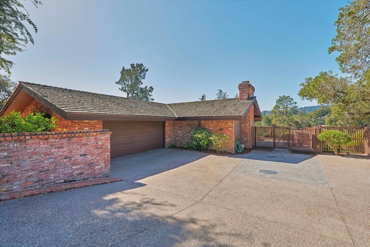 103 Pasatiempo Drive — photo
