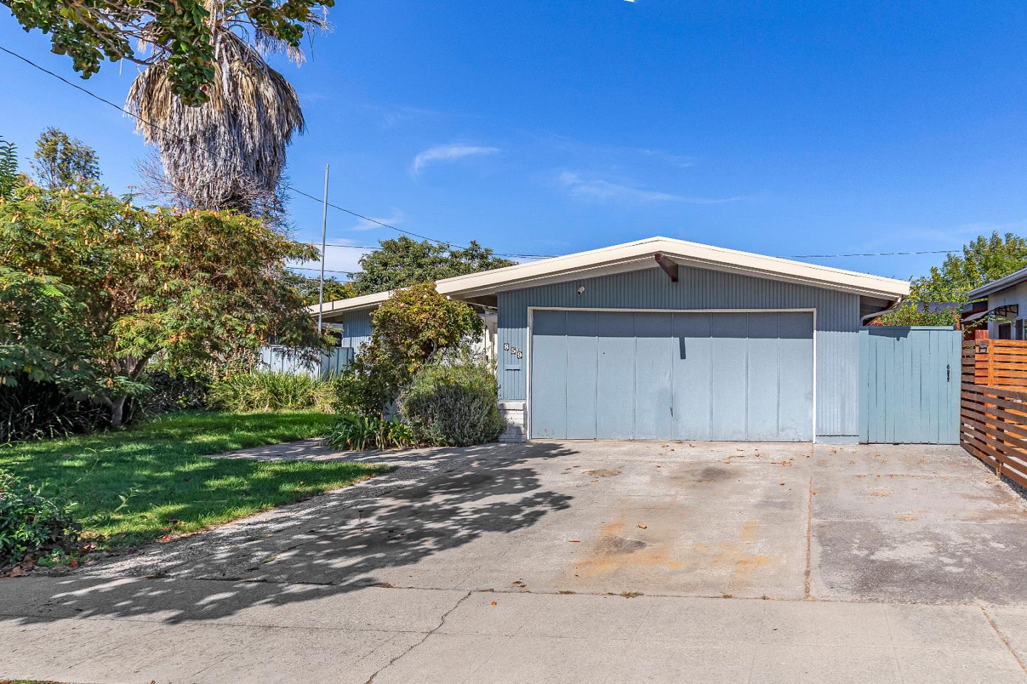 859 Lakewood Drive — photo