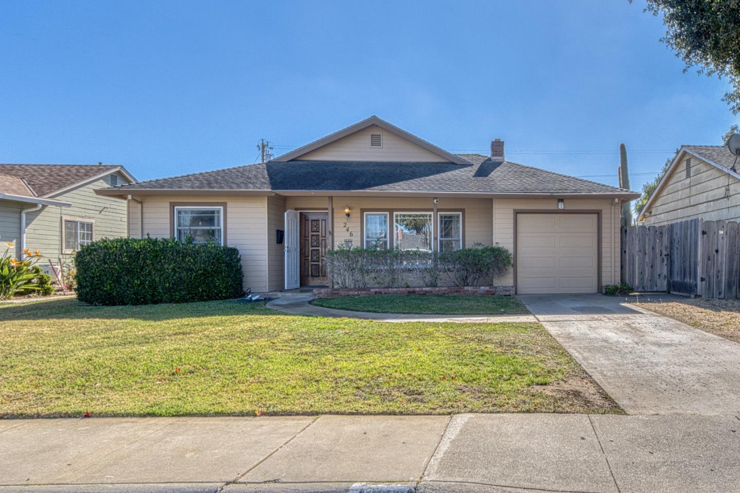 246 Dororo Drive — photo
