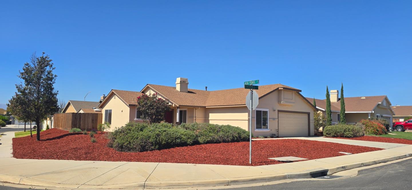 1013 Crestfield Street — photo