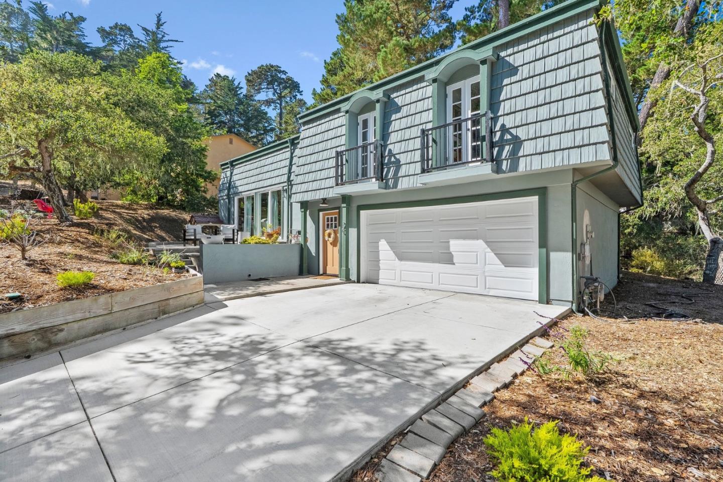 20 Crandall Road — photo