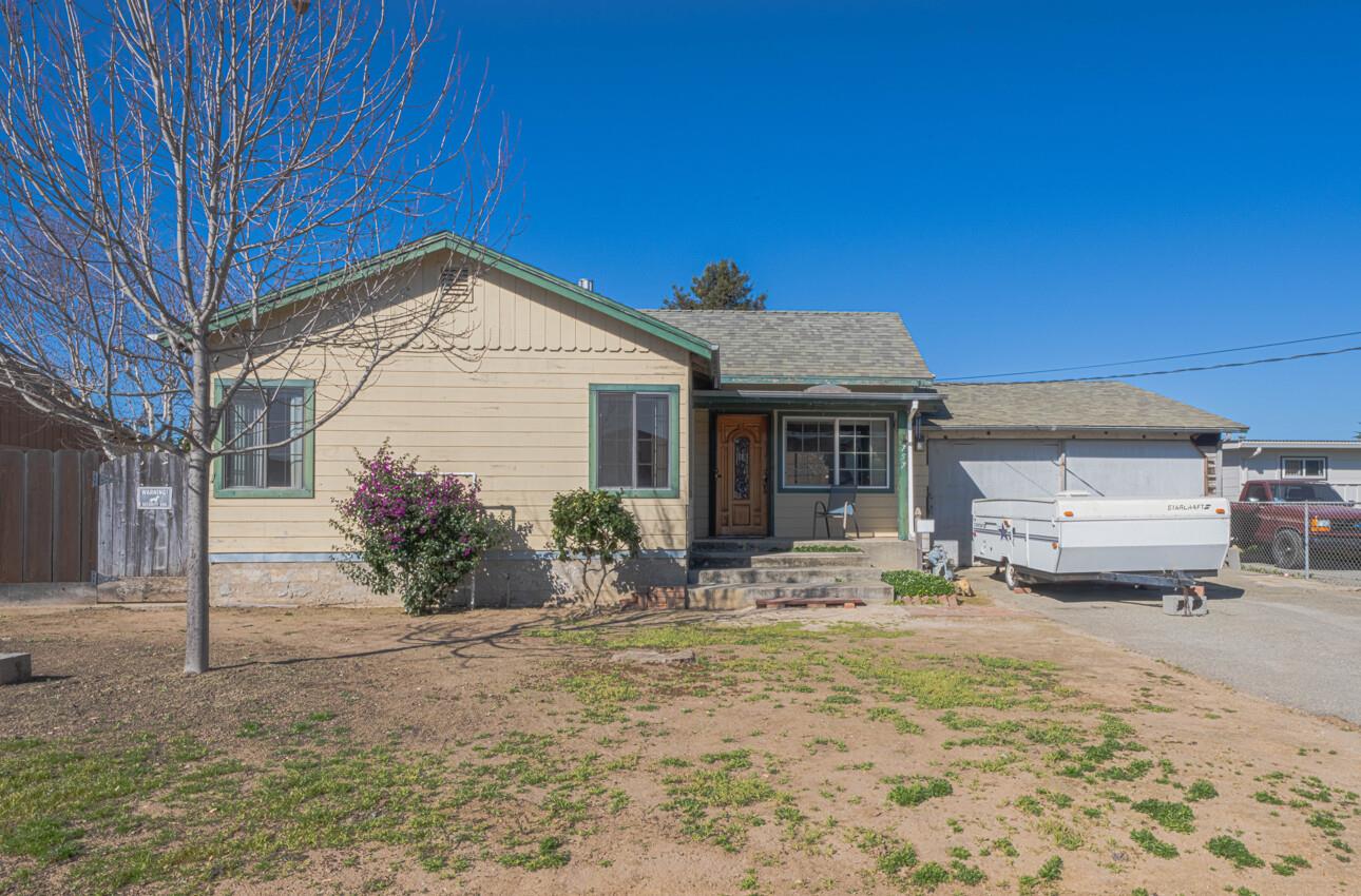 757 Middlefield Road, Salinas, CA 93906 — photo 2