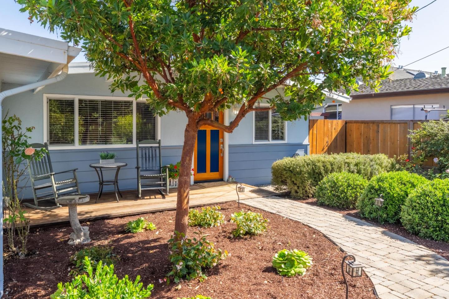 553 English Avenue — photo