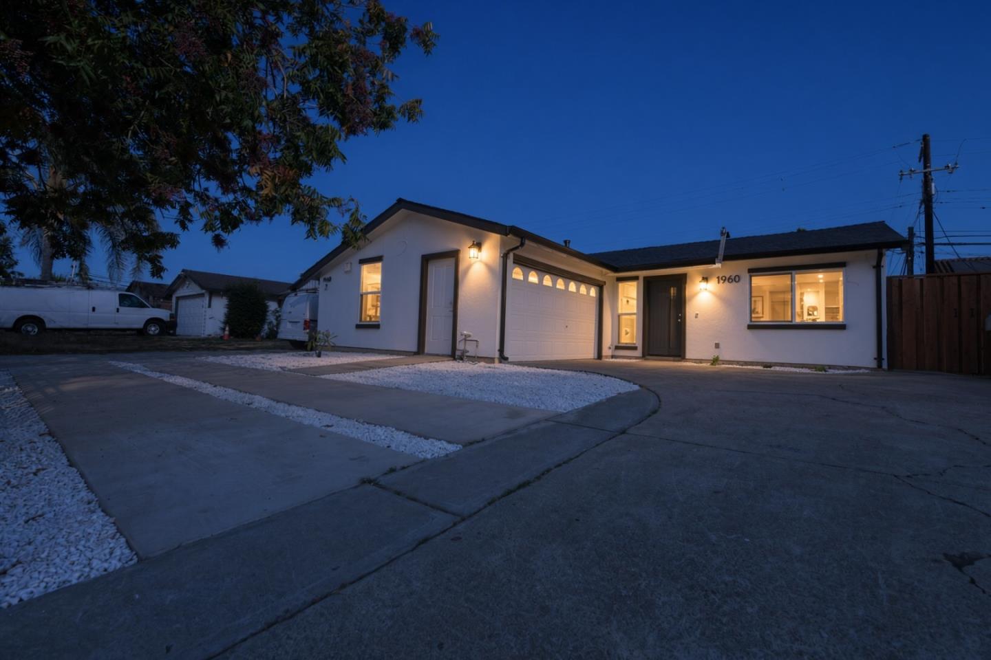 1960 Story Road — photo