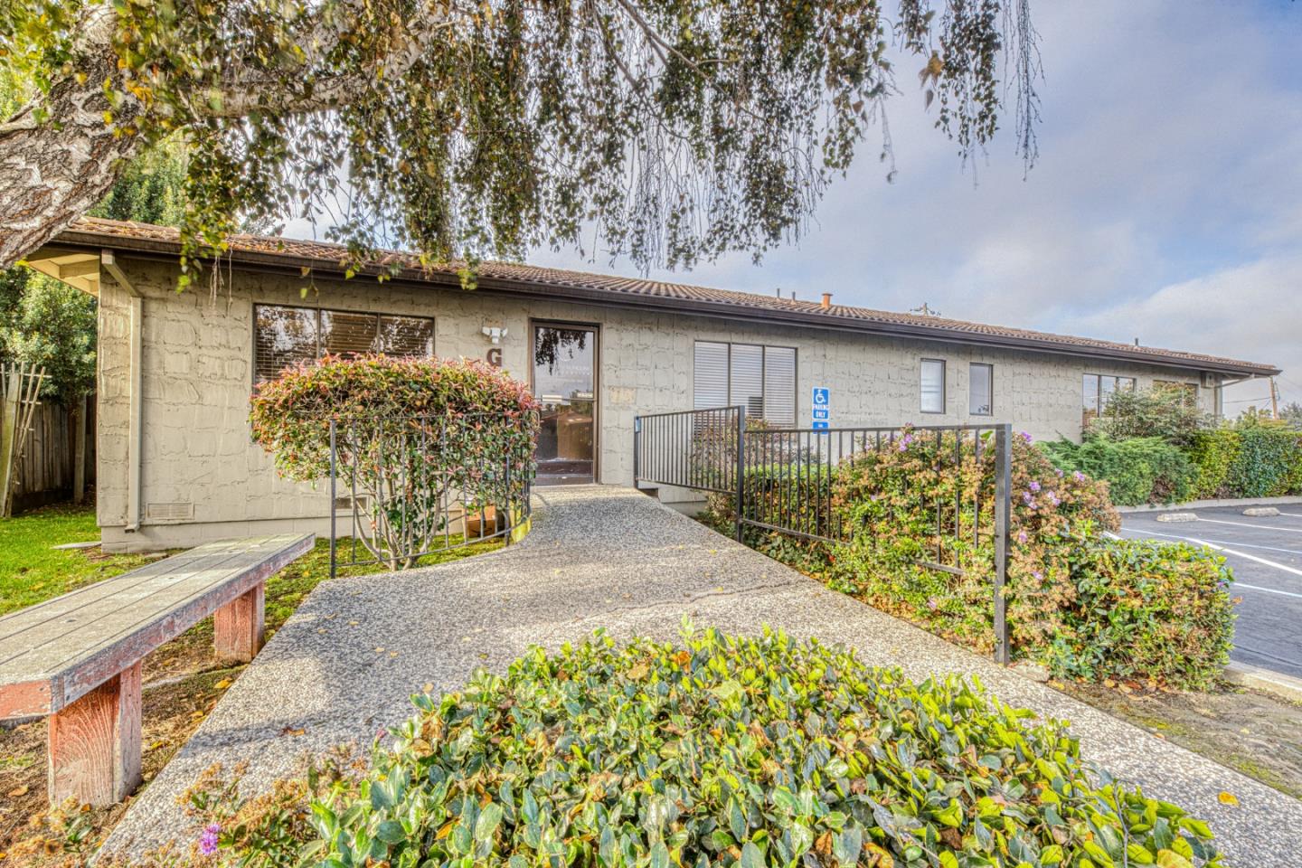 Home in Salinas, CA 93901 — photo 2