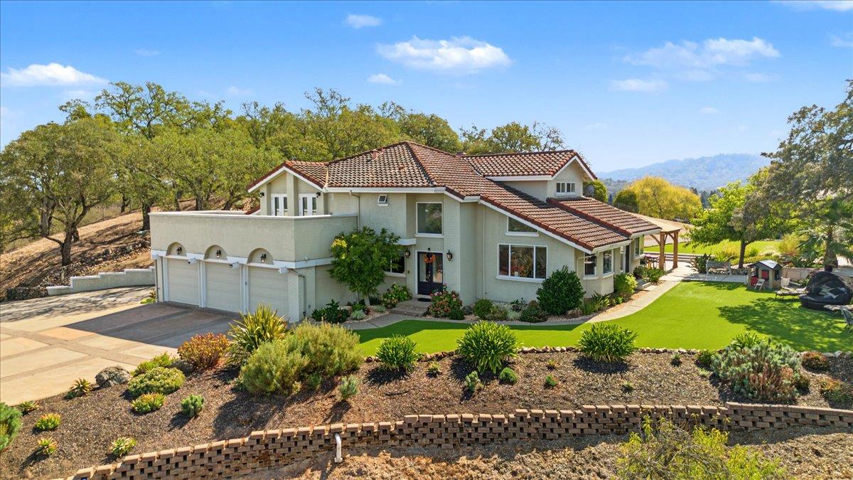 15298 Sycamore Drive — photo