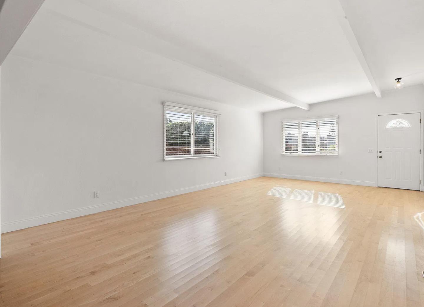 Home in San Mateo, CA 94403 — photo 2