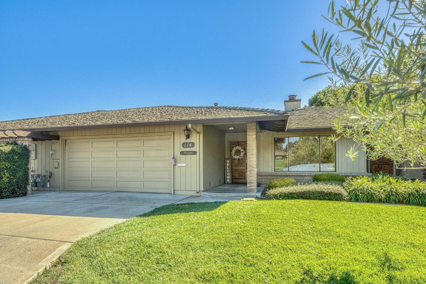 330 Woodside Drive #114 — photo