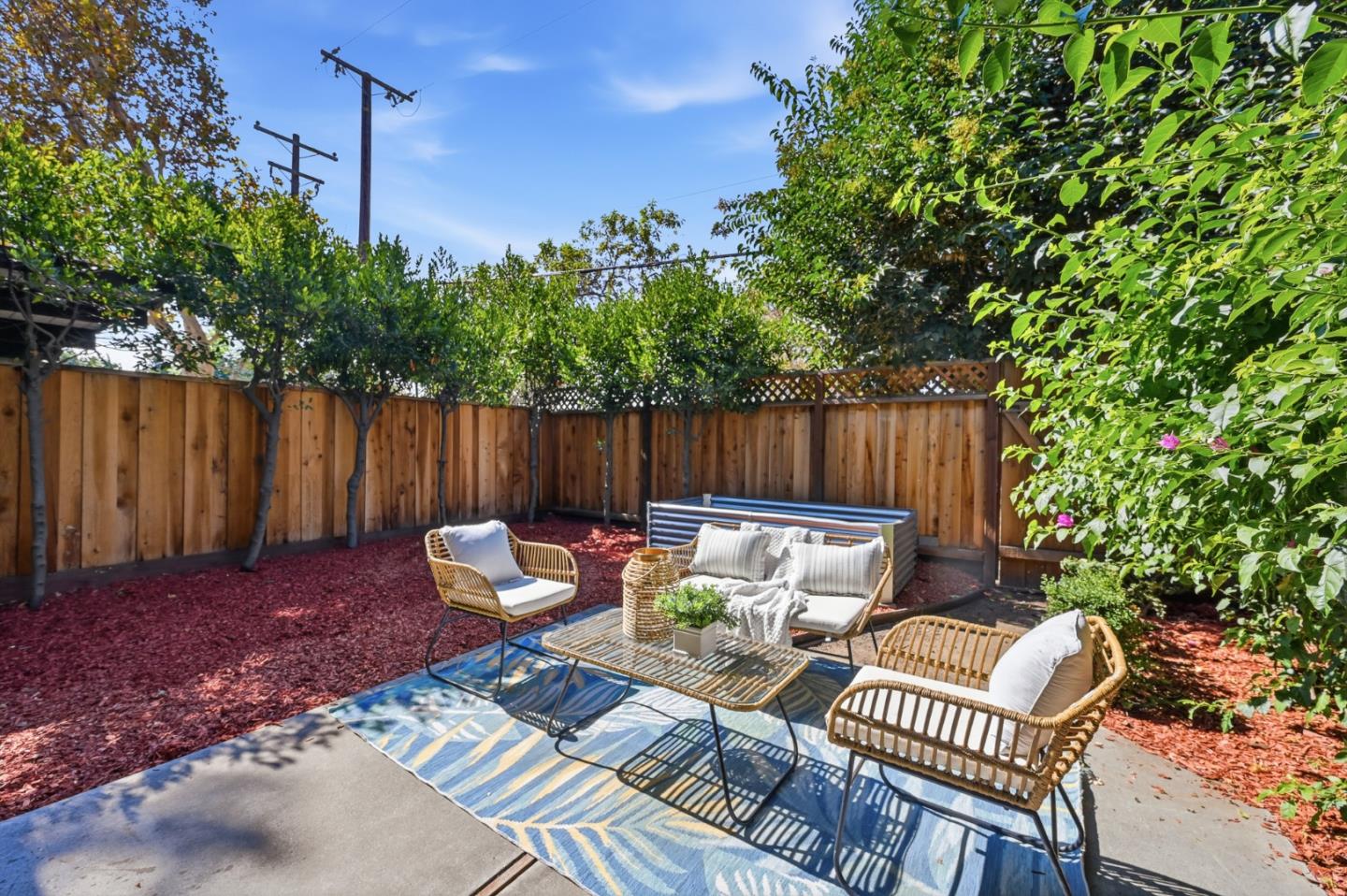 3435 Benton Street — photo