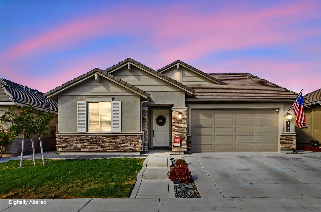 1612 Goldenstar Court — photo