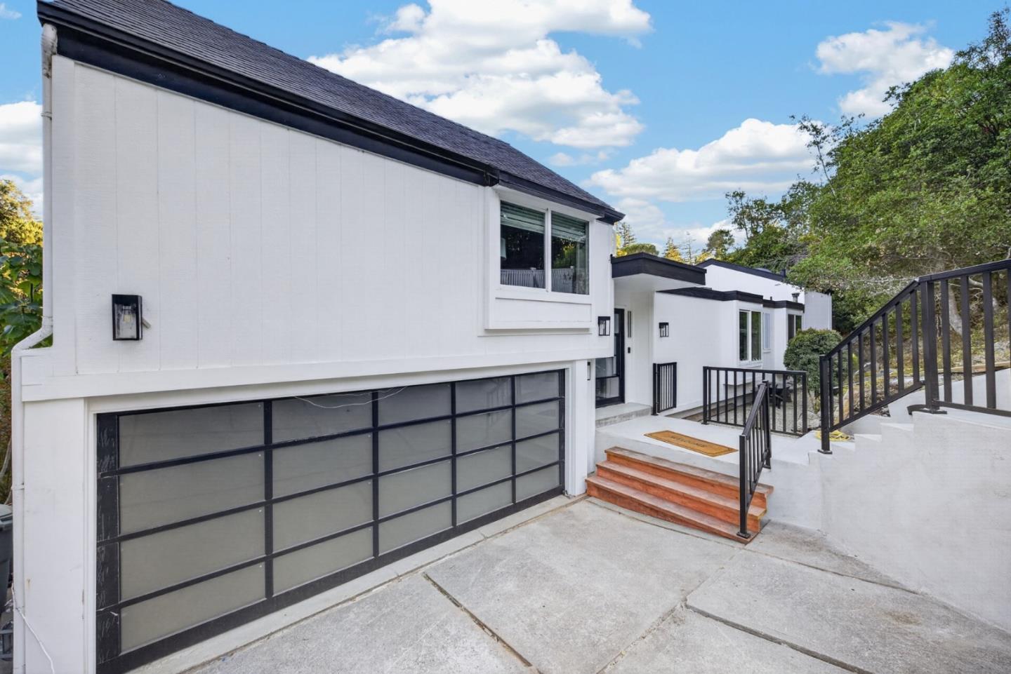 453 Remillard Drive — photo