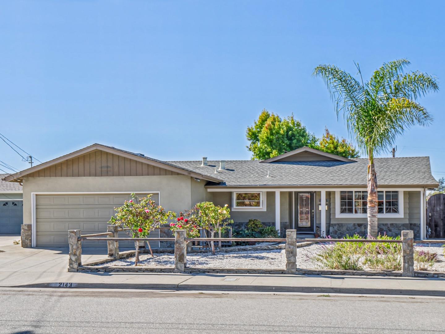 2143 Burr Court — photo
