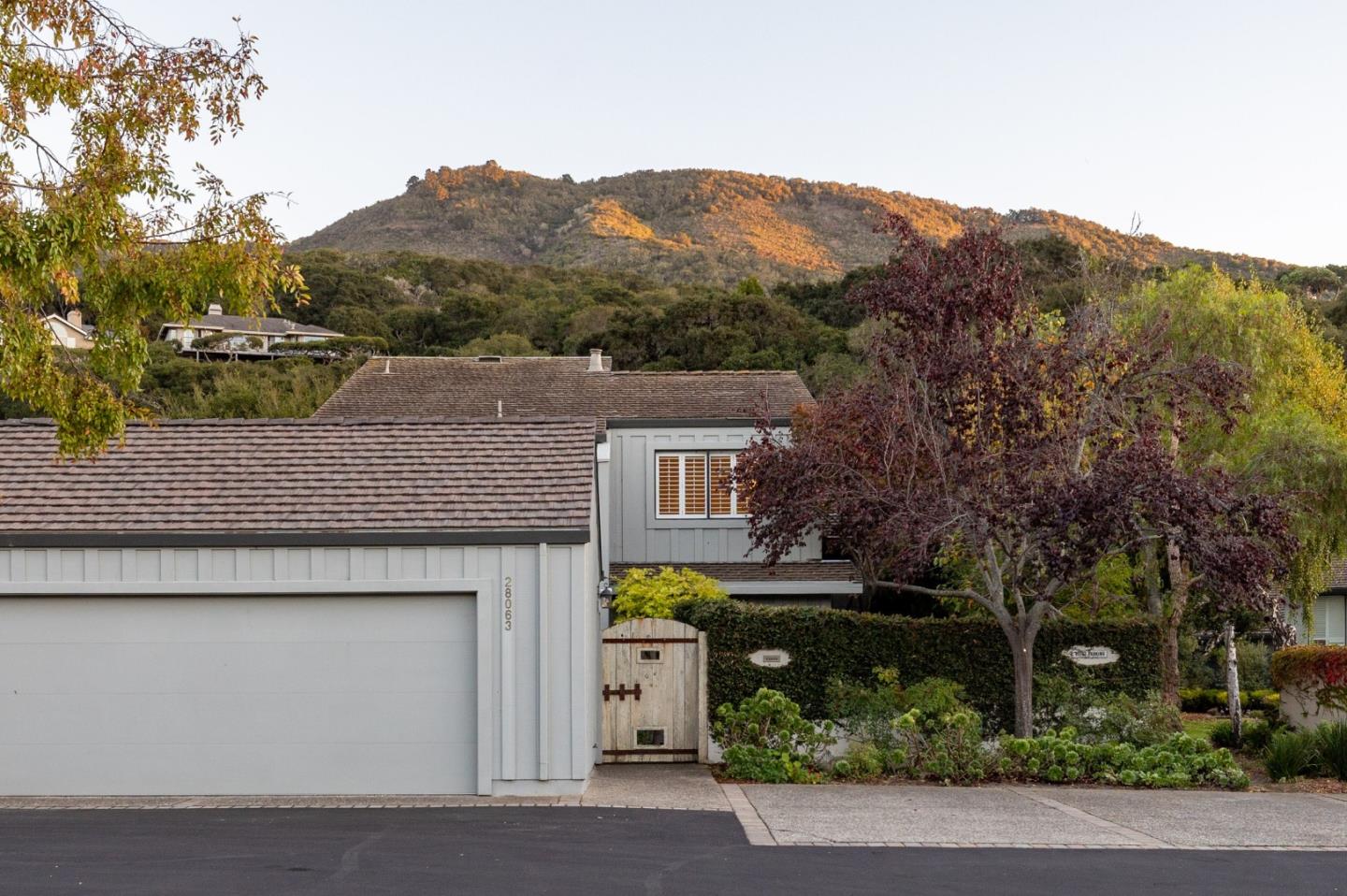 28063 Heron Court — photo