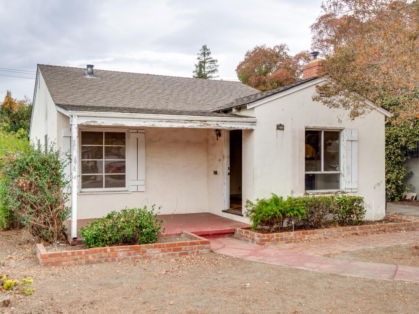 1409 Hamilton Way — photo