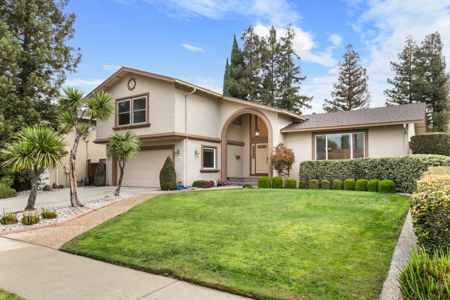 5958 Colorview Court — photo