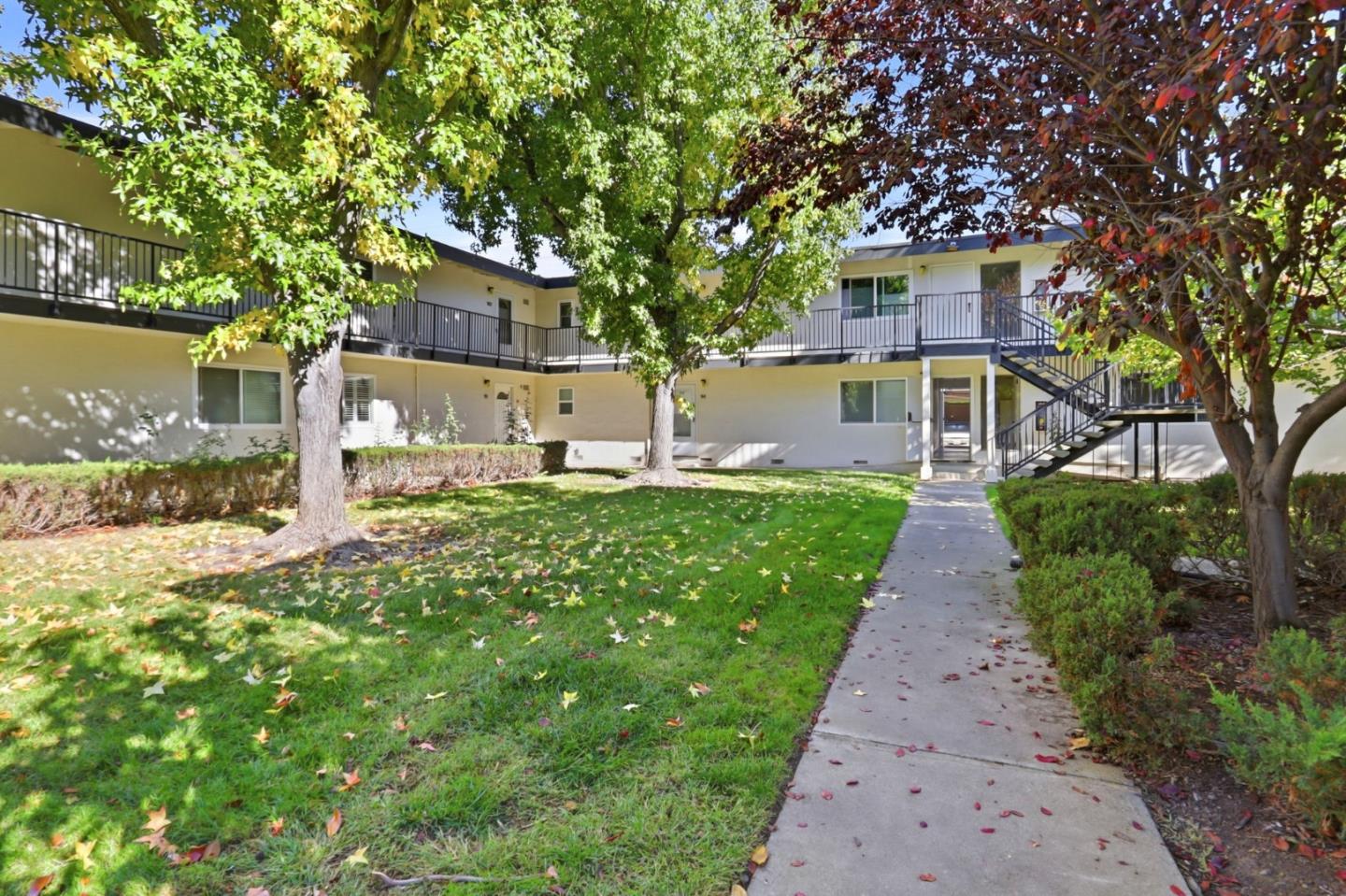 14225 Lora Drive #93 — photo