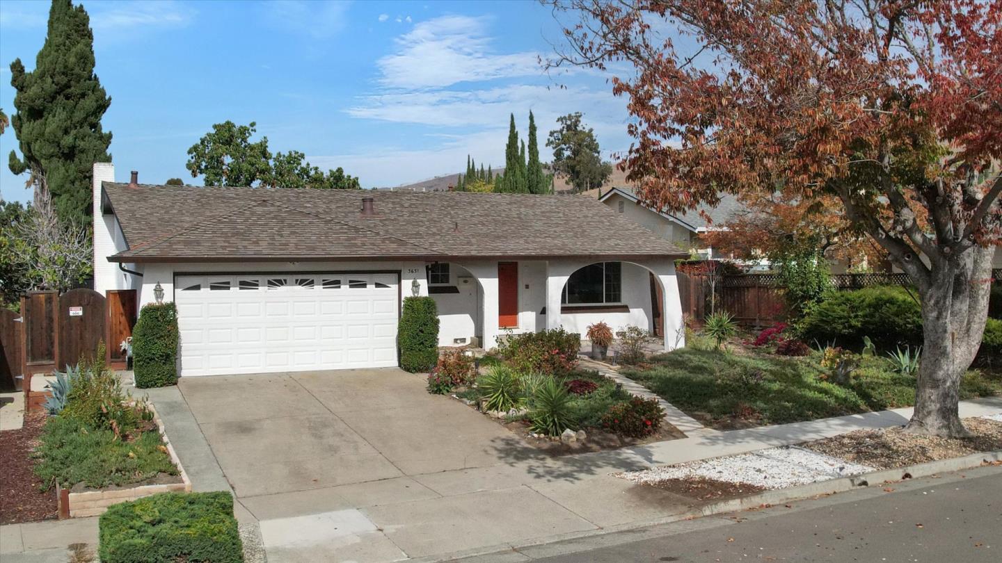 3631 Slater Court — photo
