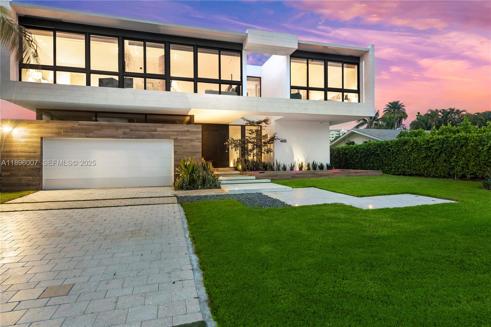 418 Sunset Drive — photo