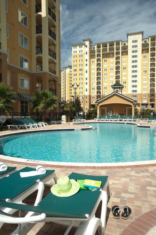 8125 Resort Village 5609 — photo