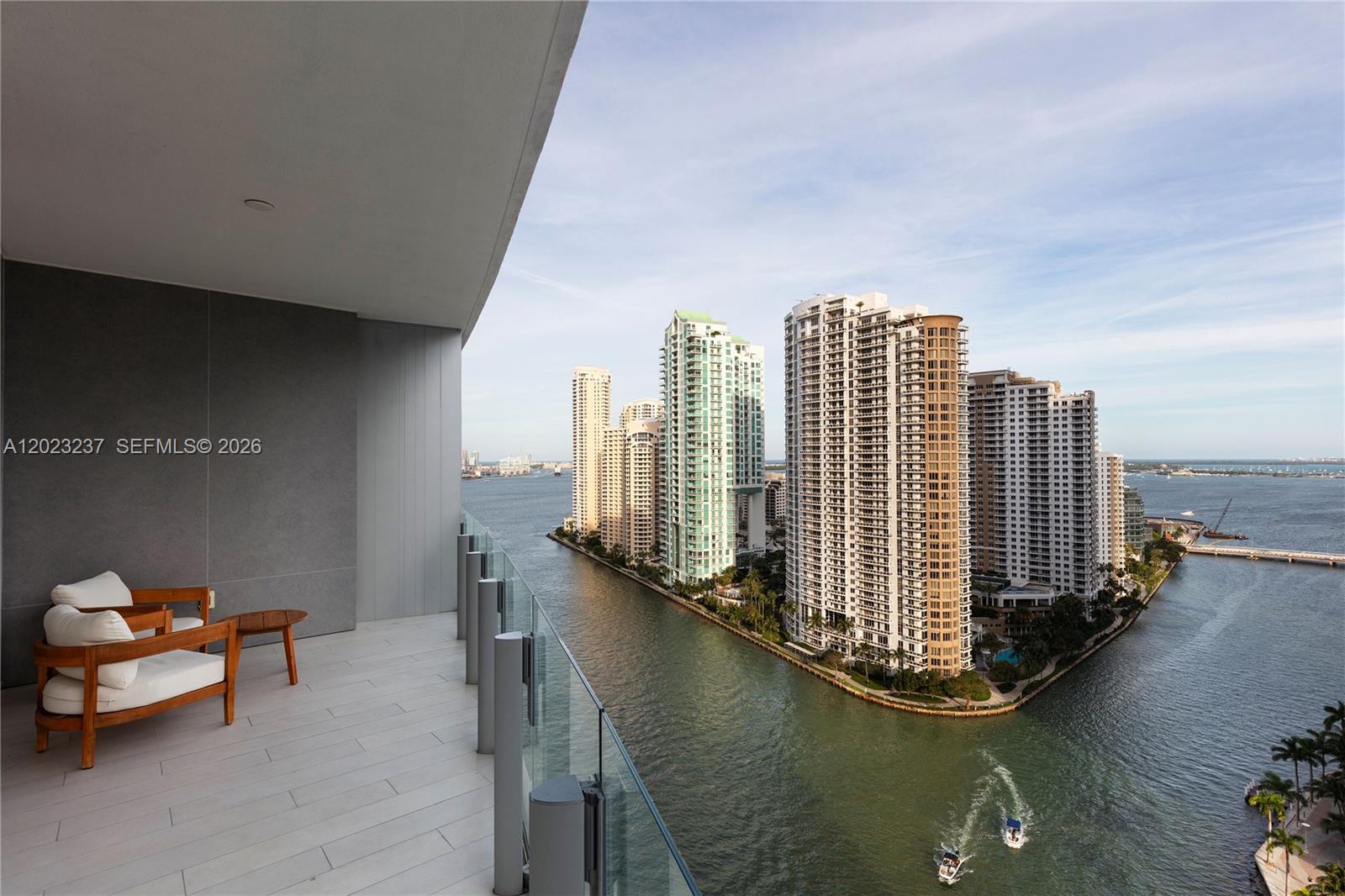 300 S Biscayne Blvd Way 2107 — photo